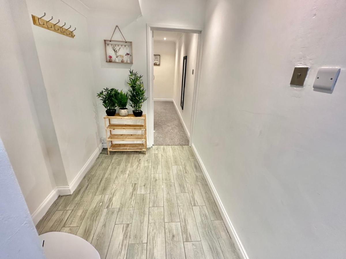 Chic Apartment In Central Bournemouth With Parking Ngoại thất bức ảnh